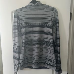 Women’s Burton top